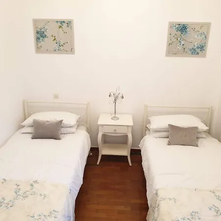 Apartment Lemesou *
