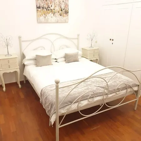 Lemesou Apartment Patras