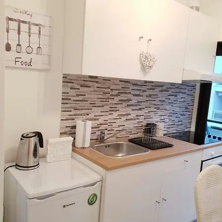 Lemesou Apartment